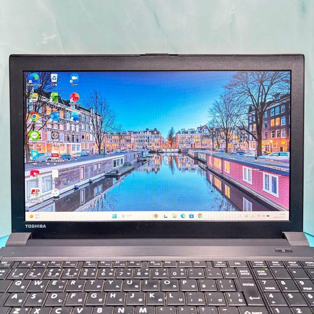 年末セール！動作◎美品★オフィス付★東芝★新品爆速SSD＆8GB★ノートPC★