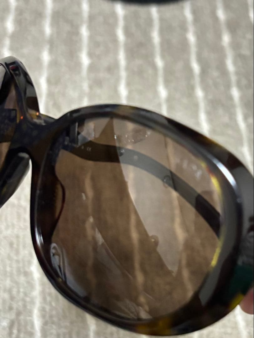 PRADA オーバーサイズサングラス ダークブラウン