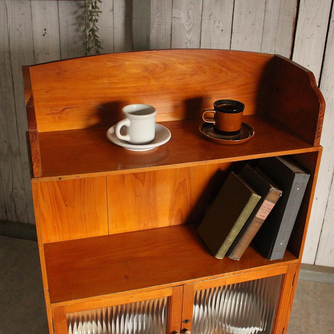 古いモールガラス戸棚　収納棚　小引き出し2杯