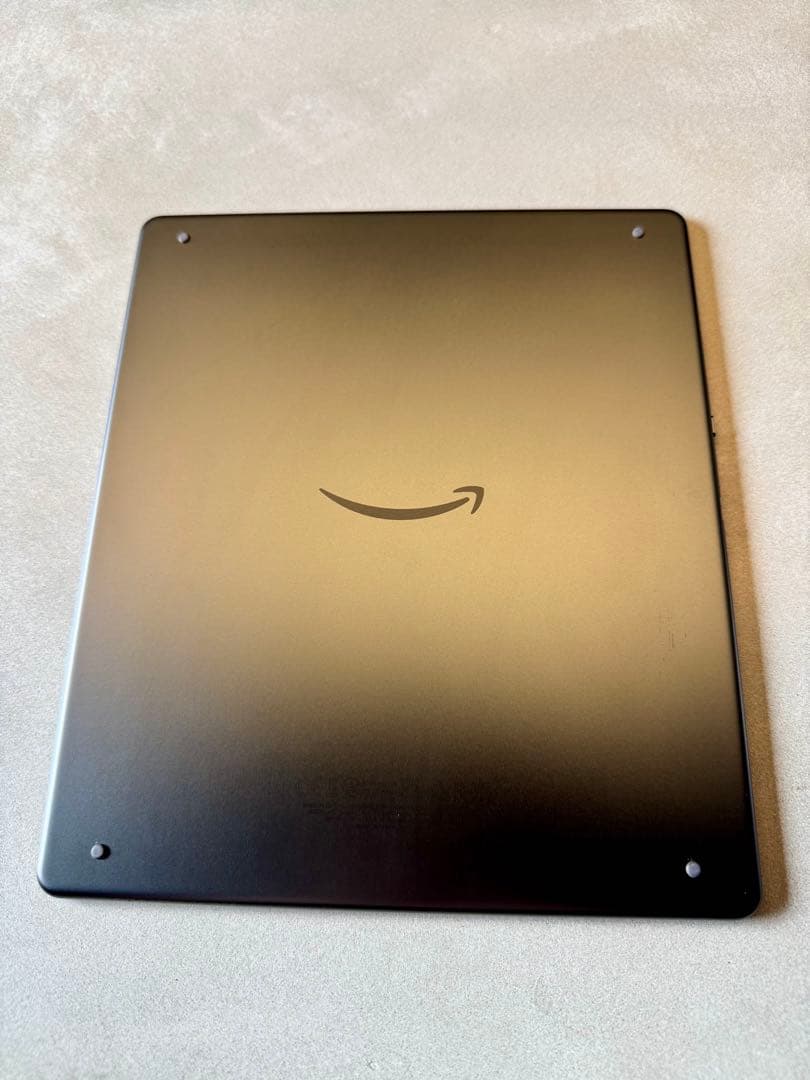 Kindle Scribe (64GB)プレミアムペン、純正カバー付き