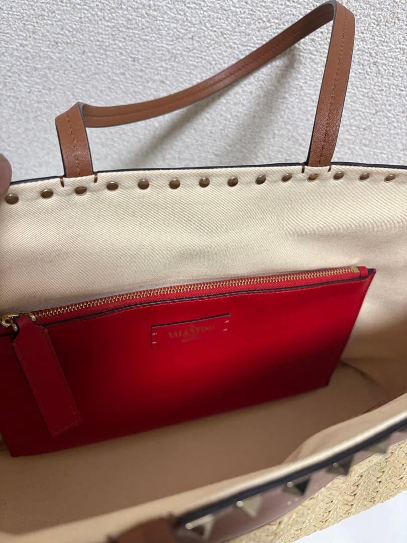 最終売切り価格　美品　ヴァレンティノガラヴァーニ　ロックスタッズ　かごバッグ