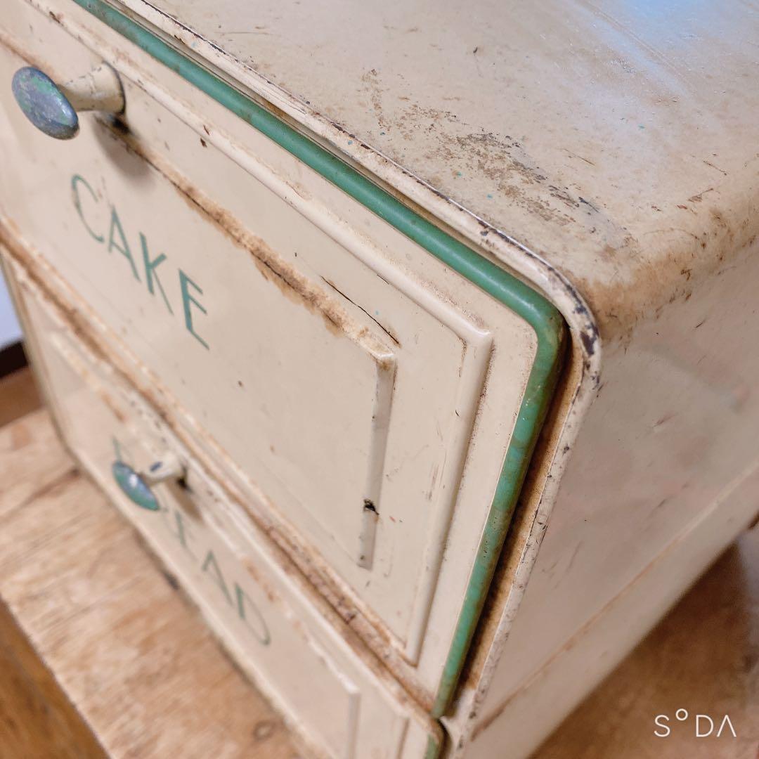 イギリスアンティーク ブレッド缶 ケーキ缶 2段 英字ロゴ入り アンティーク