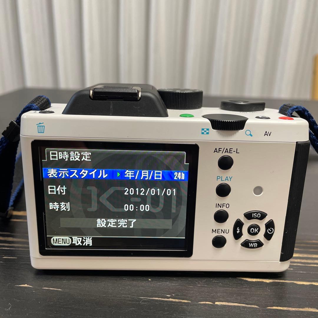 PENTAX K-01 ホワイト ミラーレス一眼