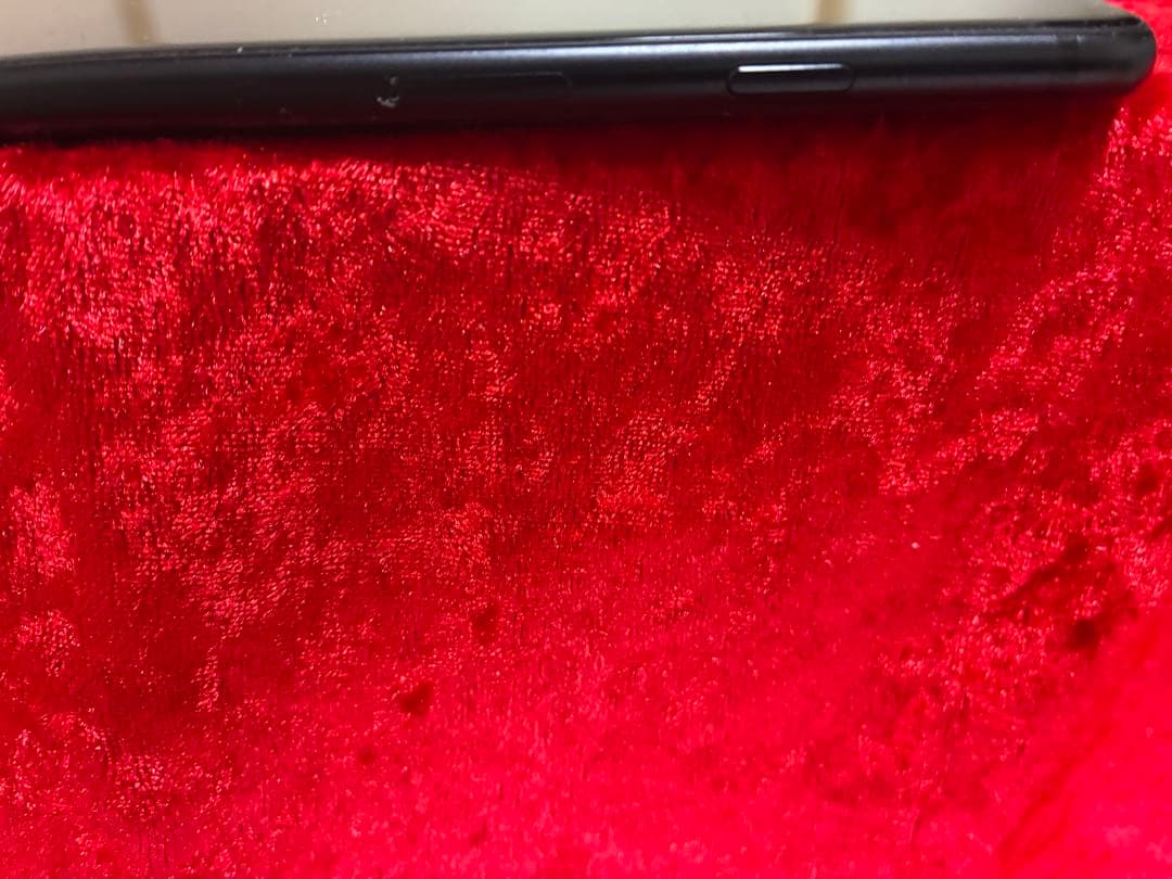 iPhoneSE2本体 64GB SIMフリー型　SIMロック解除済み