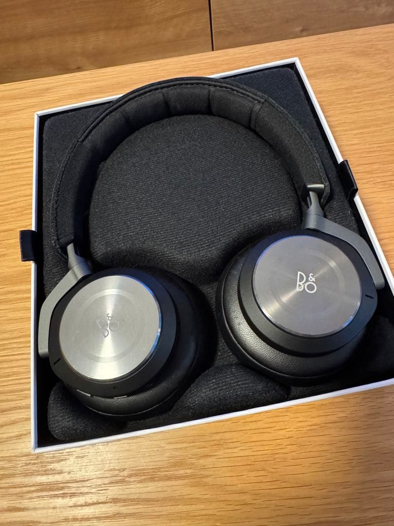 Bang & Olufsen Beoplay H9i ワイヤレスヘッドフォン