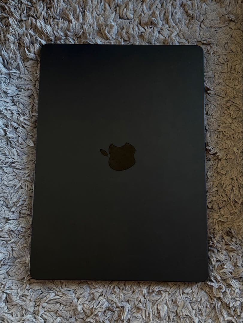 超美品！MacBook Air M2 13インチ 8GB/256GBミッドナイト