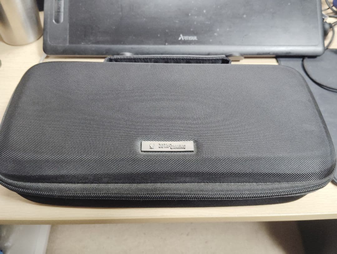 Windowsノート本体 ZOTAC GAMING ZONE Ryzen 7 8840U/16GB