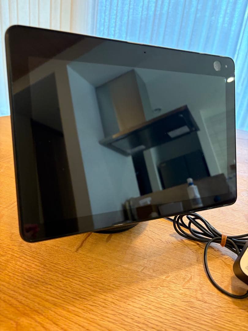 Amazon　Echo Show 10 第3世代 エコーショー10