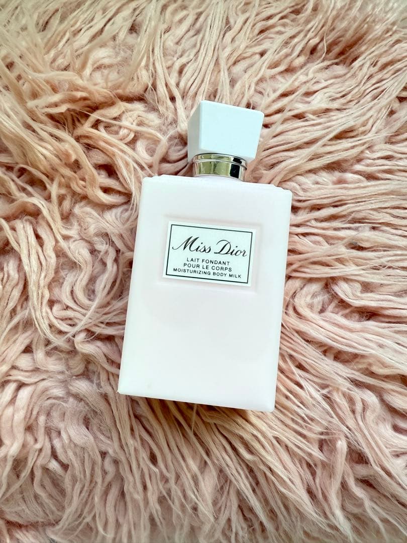 DIOR MissDior ミスディオール　ボディミル200ml 箱リボン付き