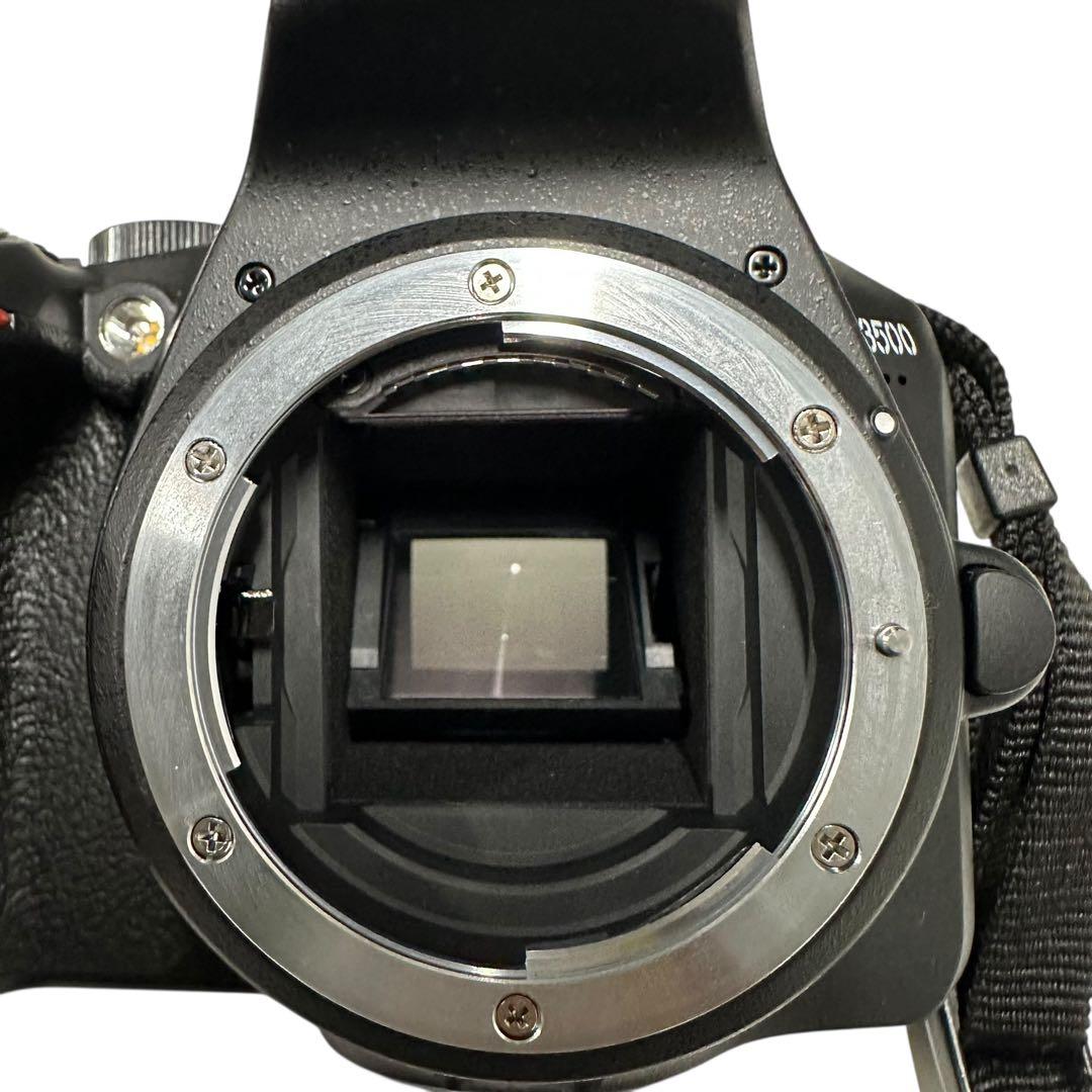 Nikon D3500 シャッター回数196回 ソフトケース
