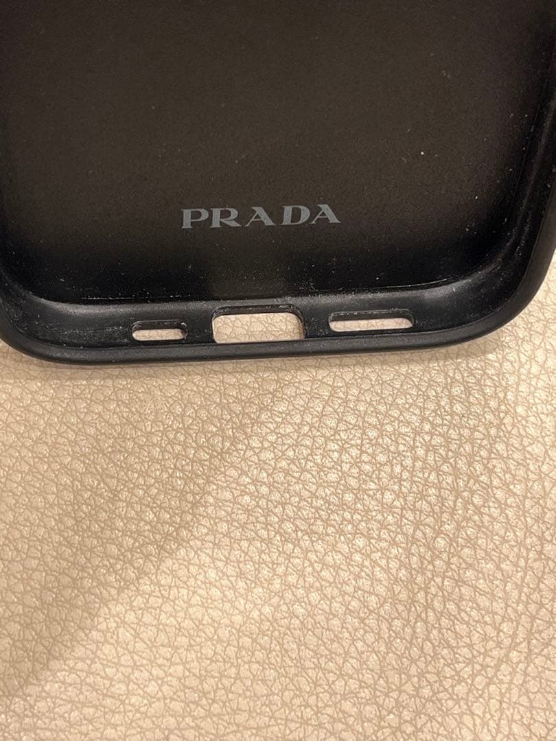 b*f様 サフィアーノレザー iPhone 16 Pro用ケース