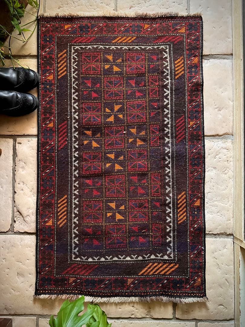 トライバルラグ　ヴィンテージラグ　バルーチ族　アフガンラグ　プリミティブアート