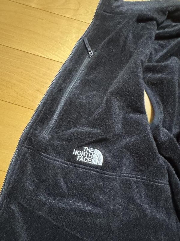 ノースフェイス フリーラン リバーシブルベスト