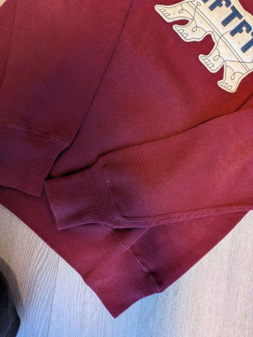 ヒューマンメイド　GFTFT 刺繍 トレーナー　M