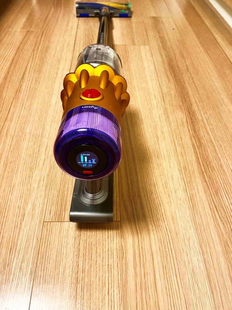 Dyson V12 Detect ダイソン　掃除機　　最上位　軽い　バッテリー