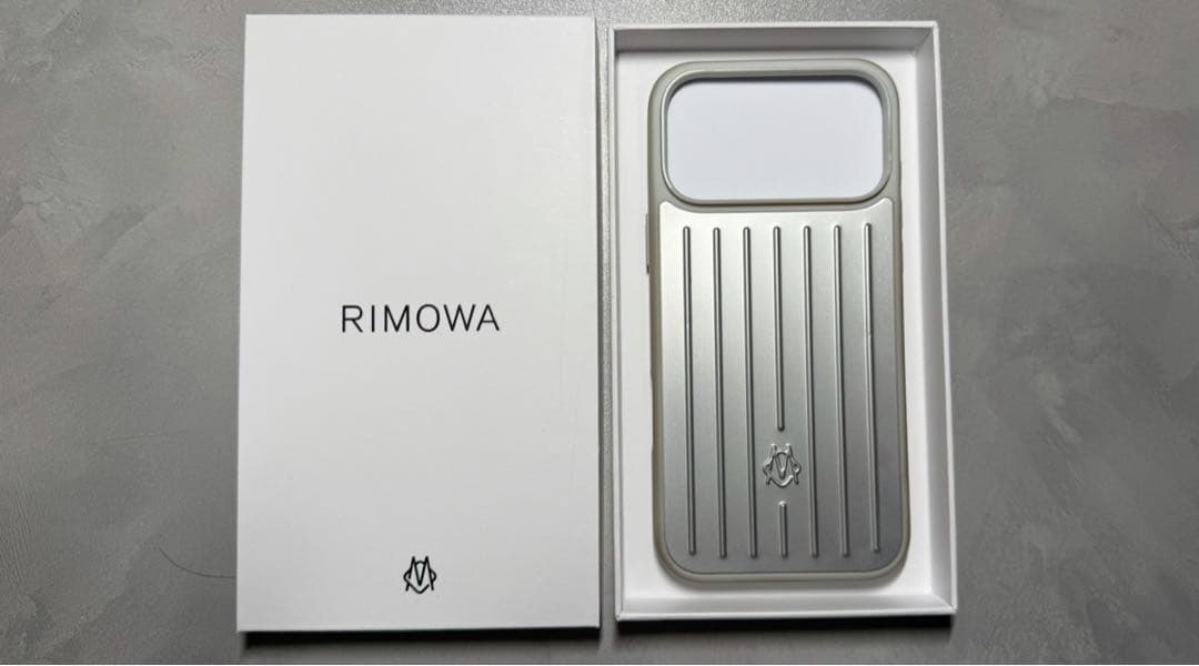 RIMOWA リモワ iPhone17Promax ケース 完売品！！