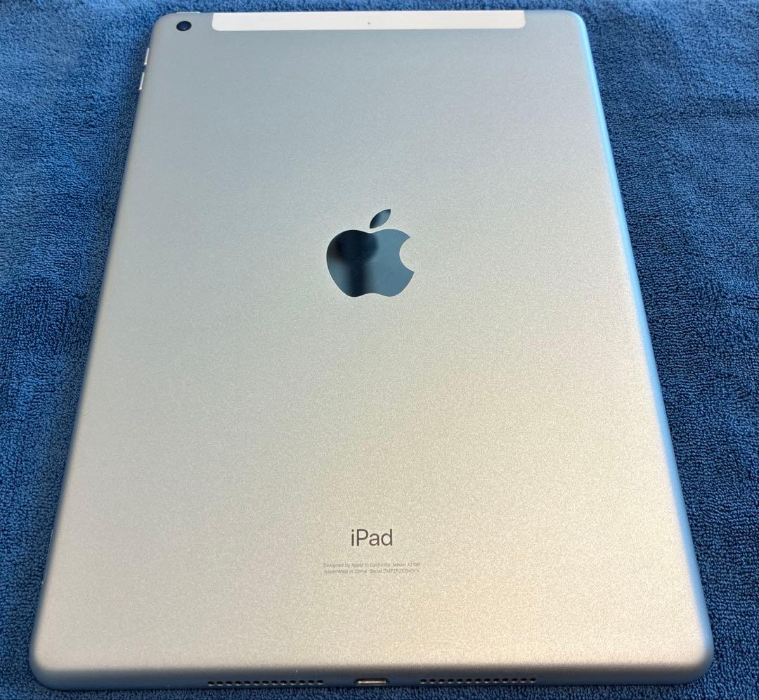 Apple iPad 第７世代 32GB シルバー SIMフリー