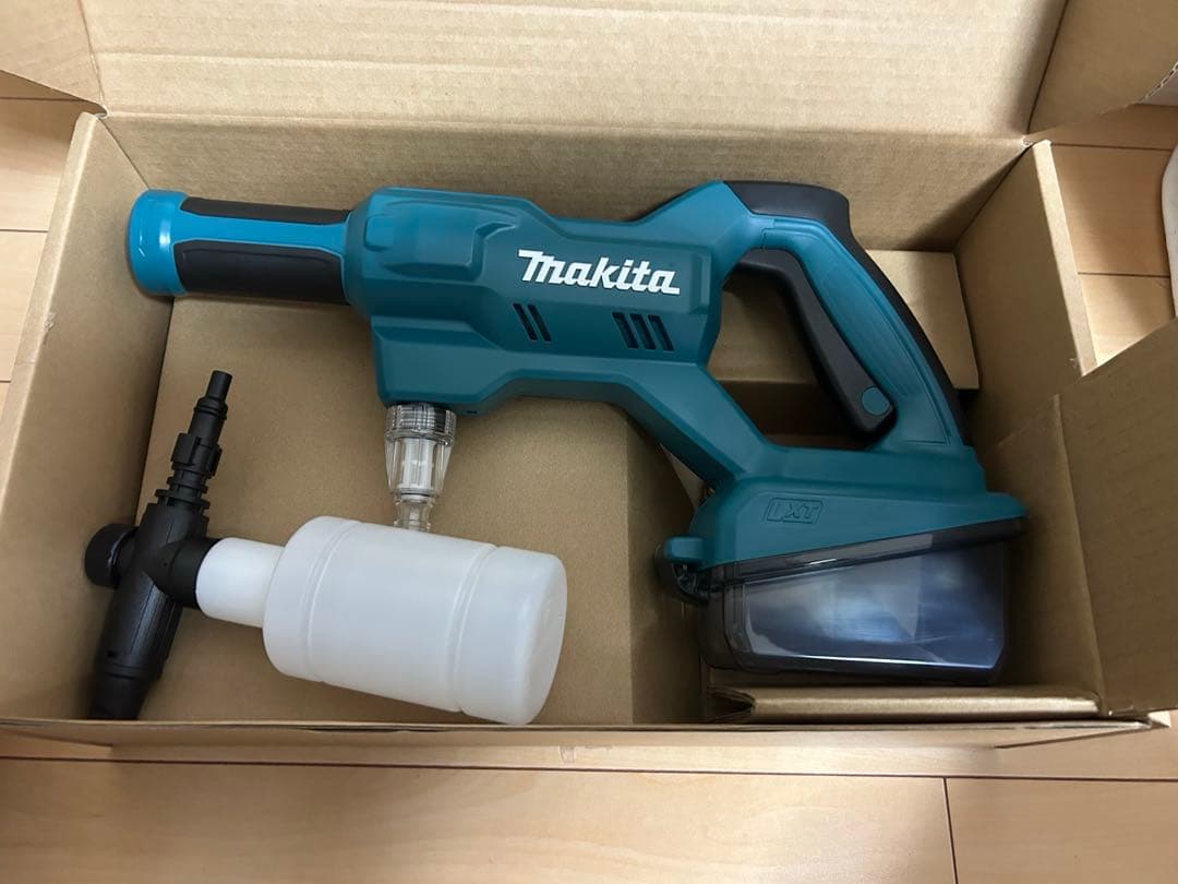 マキタ充電式洗浄機　MHW180DZ 本体のみ