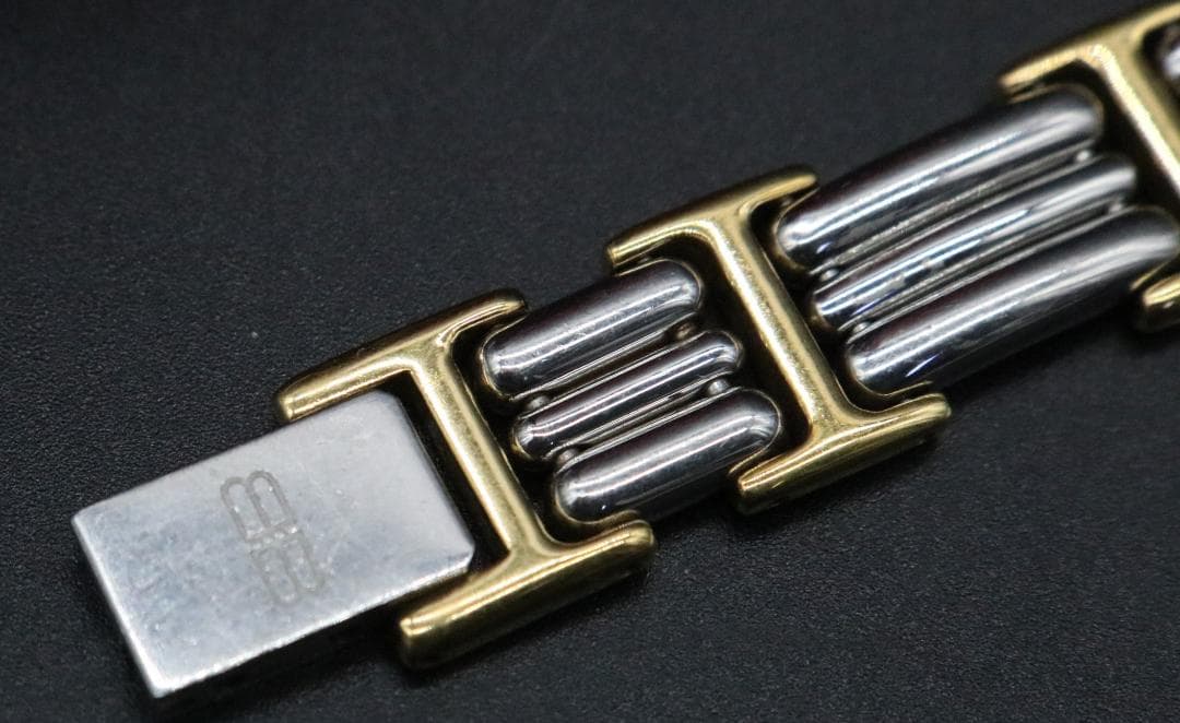 〇BALENCIAGA バレンシアガ レディース 腕時計 クォーツ 箱付き