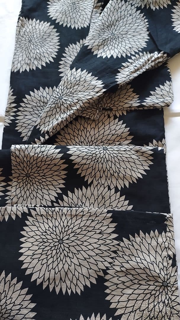 綿麻の浴衣　菊柄