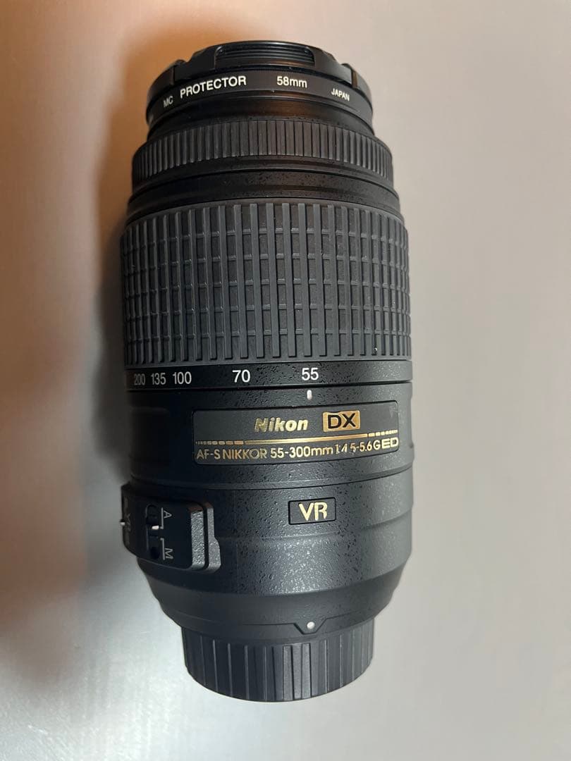 Nikon D5500 ダブルズームキット (望遠ほぼ未使用）