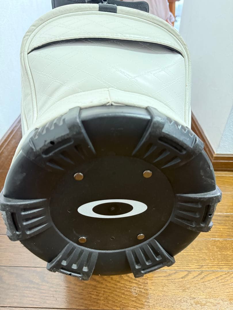 モ*ん様 オークリーOAKLEY SKULLキャディバッグ 9.5型やや使用感あ