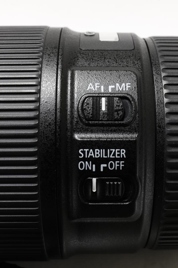 Canon EF16-35mm F4L IS USM 保護フィルター付き