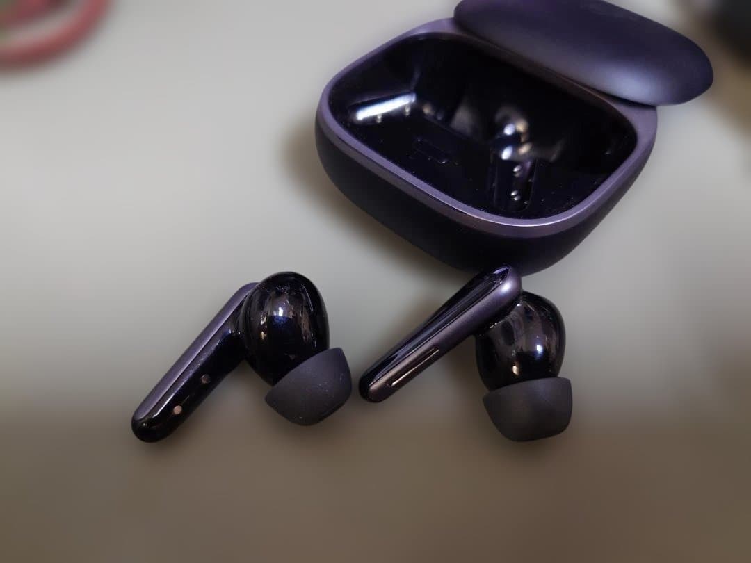 soundcore liberty 5 ブラック 中古美品