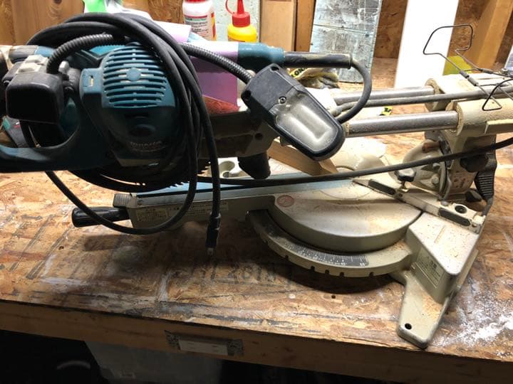 マキタ　切断機