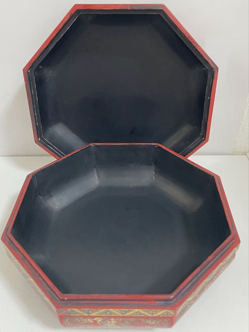 清时代 乾隆年 吉祥文漆絵 八角盒子 蓋付き アンティーク 骨董品