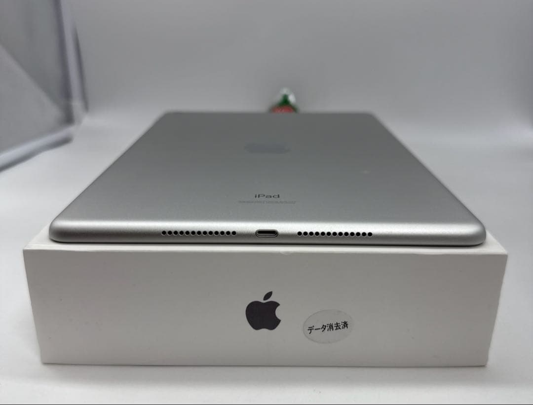 iPad 第８世代 32GB Wi-Fi バッテリー95%