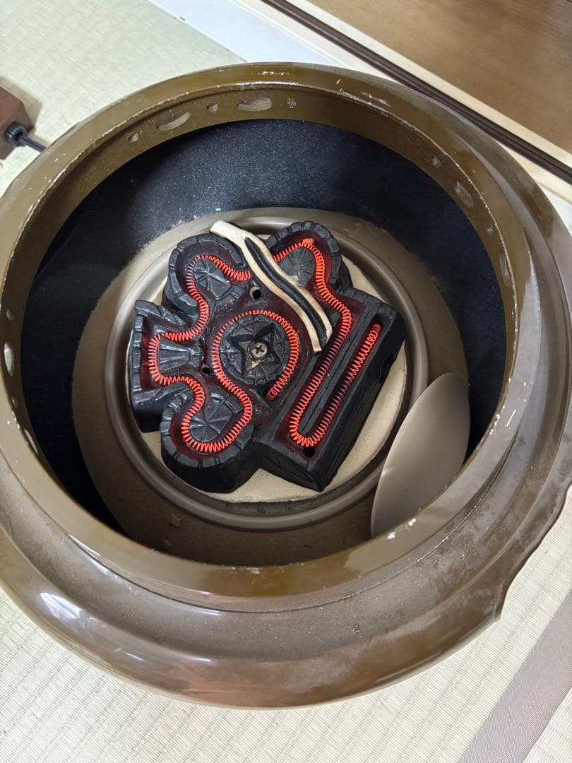 茶道具　風炉型電熱器　野々田　（非銅非鉄？）