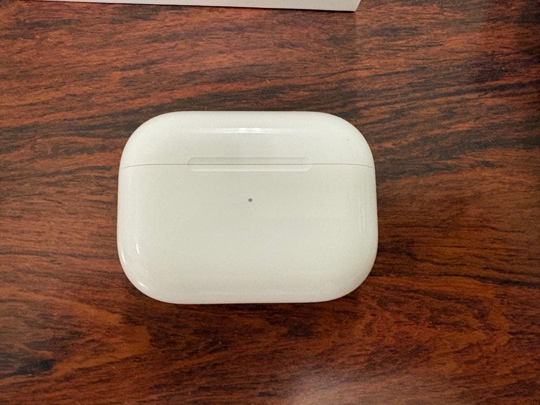 AirPods Pro2 本体 充電ケース付き Lightningタイプ