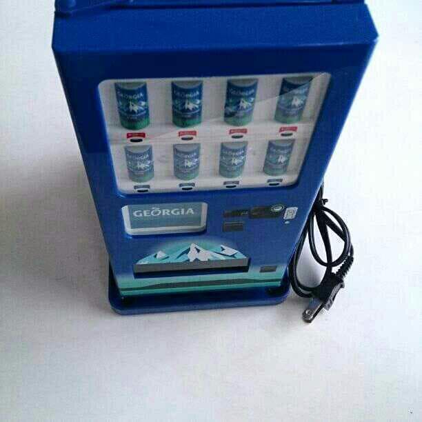 ジョージア 自販機 冷温庫