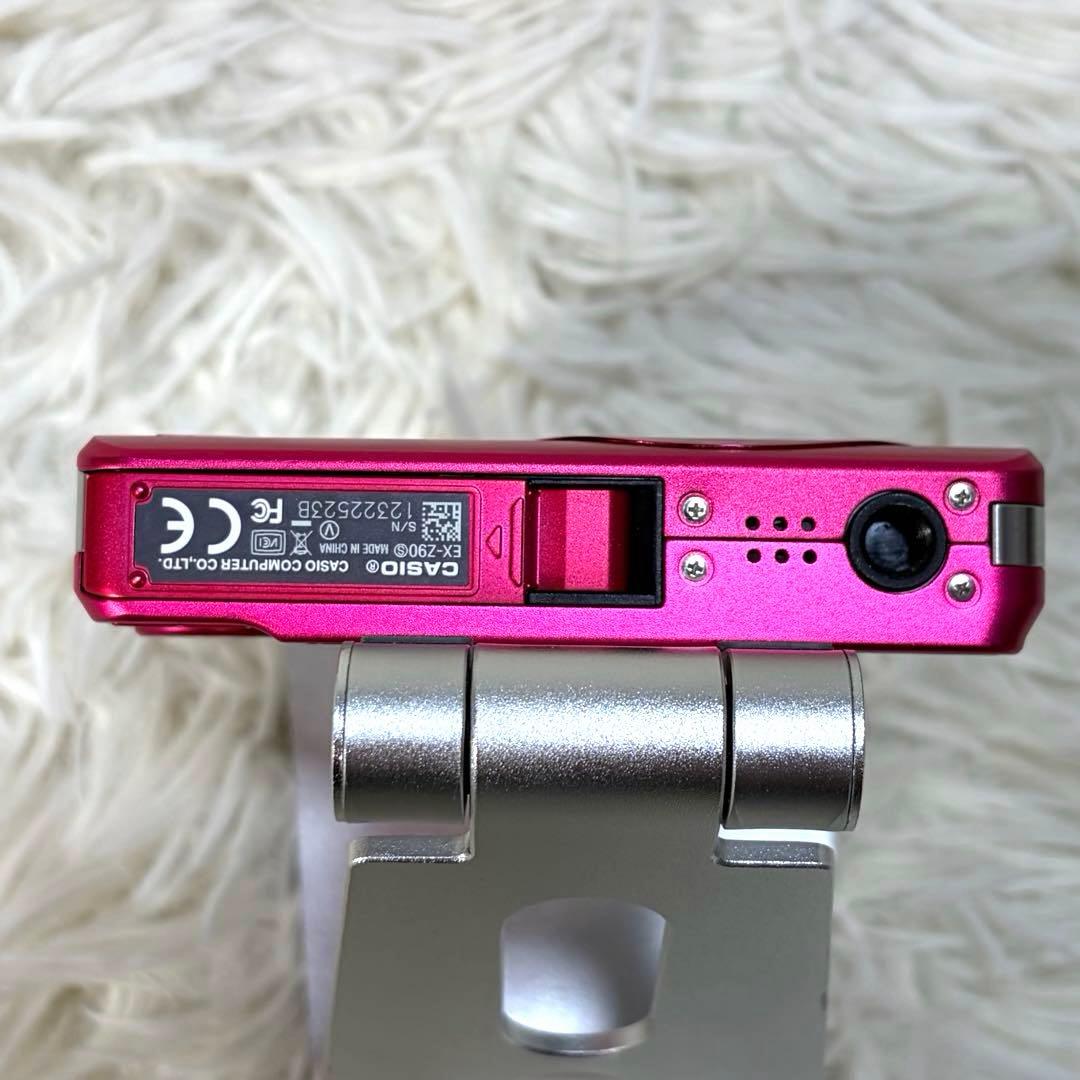 【美品】 CASIO EXILIM EX-Z90 12.1MP ピンク コンデジ