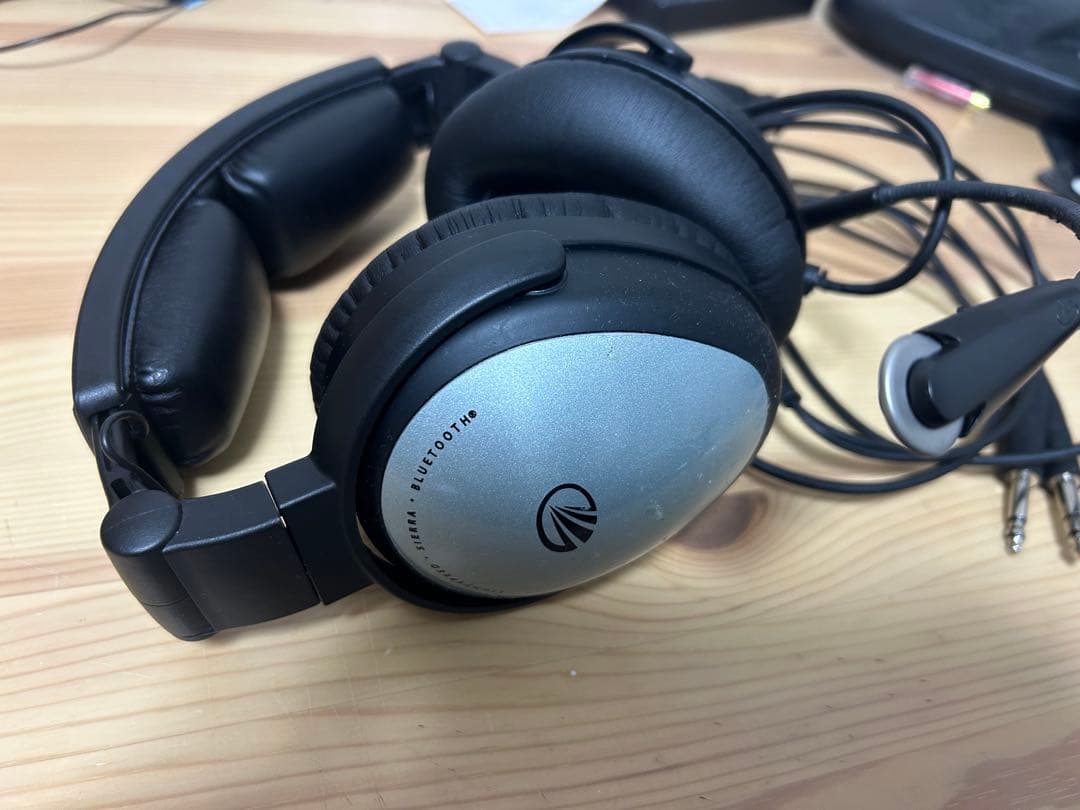 LIGHTSPEED SIERRA 小型機用ヘッドセット(ケース付き)