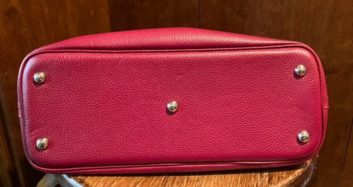 本革　レディースバッグ　ハンドバッグ