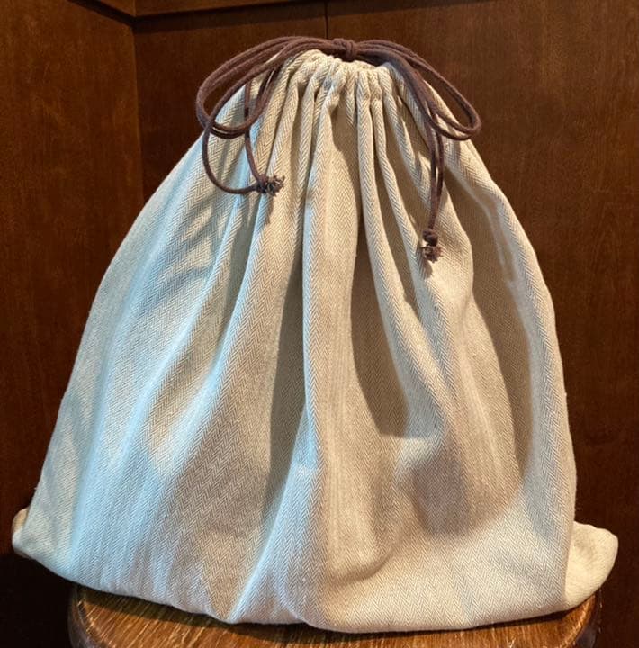 本革　レディースバッグ　ハンドバッグ