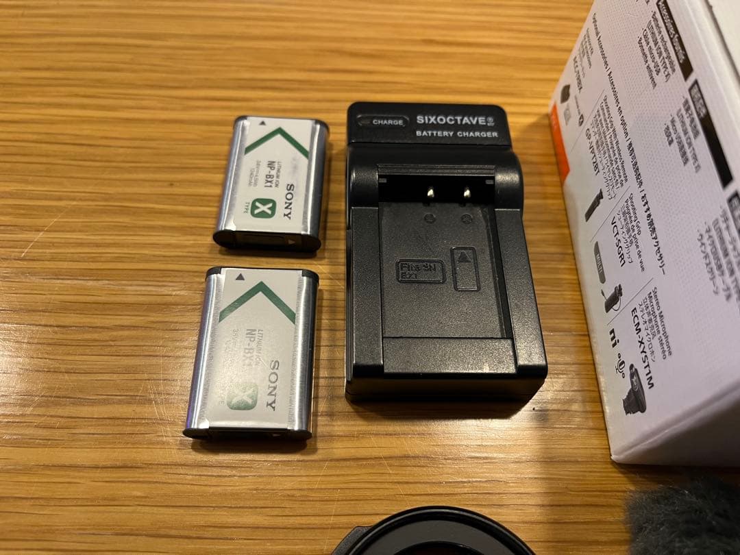 Sony ZV-1 デジタルカメラ 本体と付属品