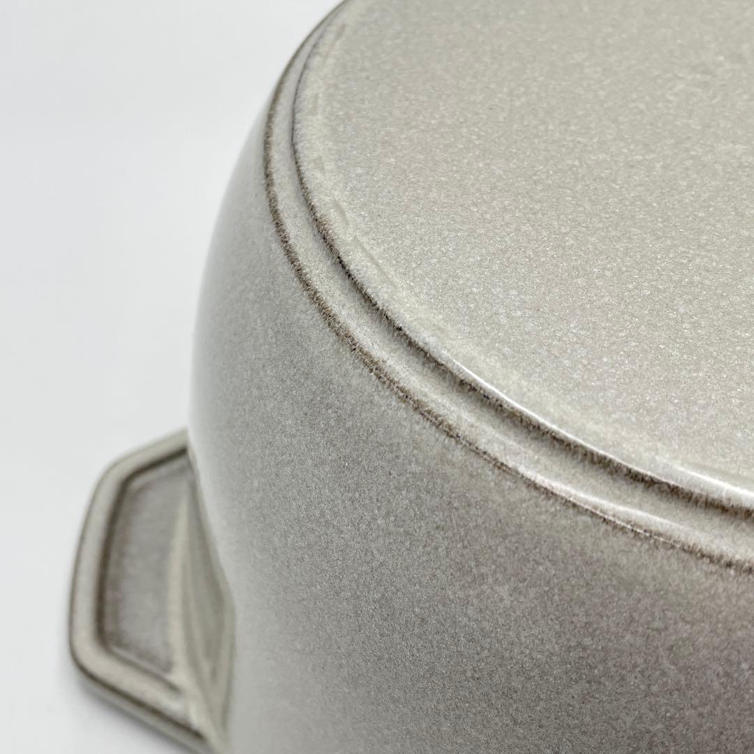 美品　ストウブ ラ・ココット de GOHAN L 20cm グレー系