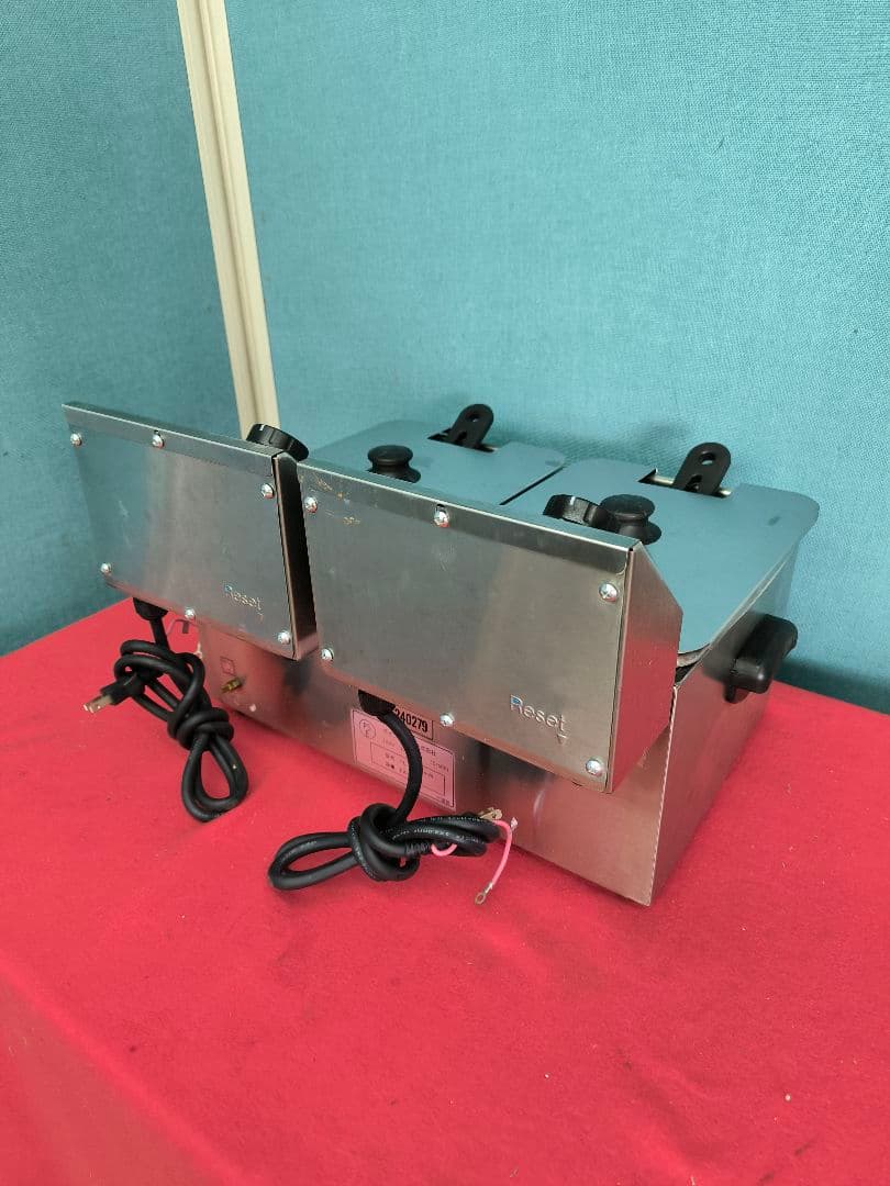 美品　ダイシン　二槽式電気卓上フライヤー　4Lミニフライヤー　FL-DS4W