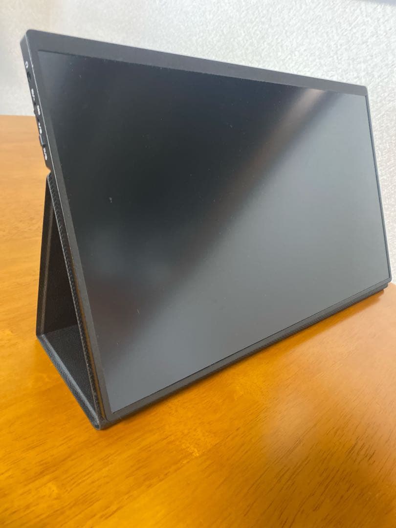 薄型スタンド付きディスプレイ（HDMI / USBケーブル付き）
