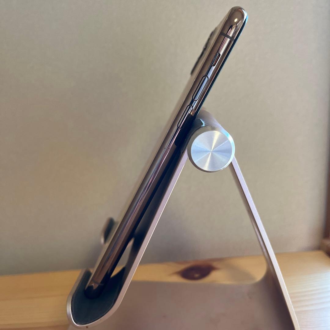 バッテリー100%iPhone11 Pro Max 256GB ゴールド　裏面割