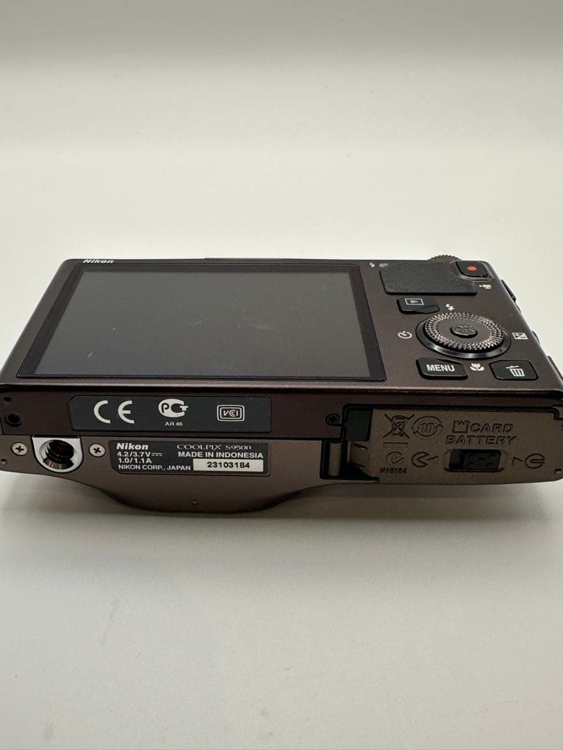 Nikon COOLPIX S9500 コンパクトデジタルカメラ【動作確認済】