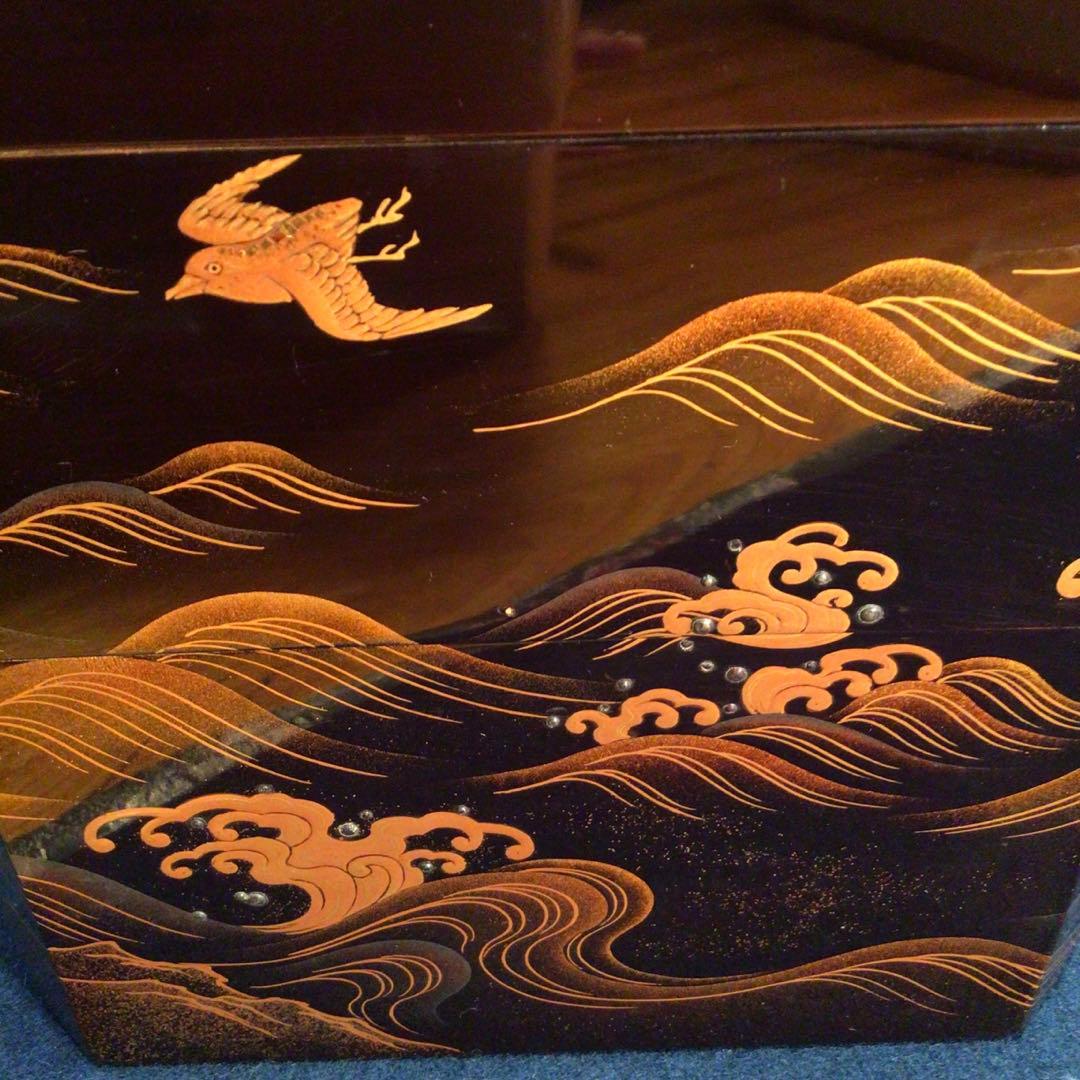 ❣️特別出品 輪島塗 肉合研出蒔絵　波に千鳥図 銀散し　野弁当 重箱