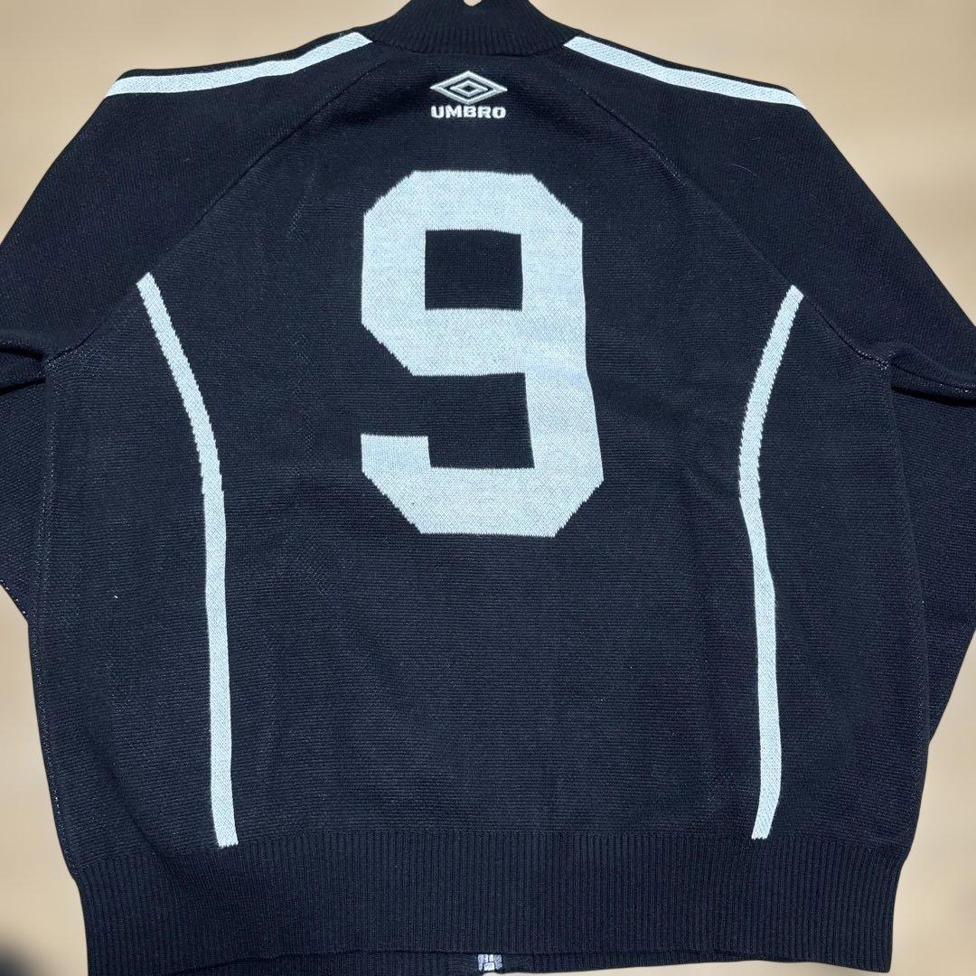 Supreme ブラックニットセーター 9番