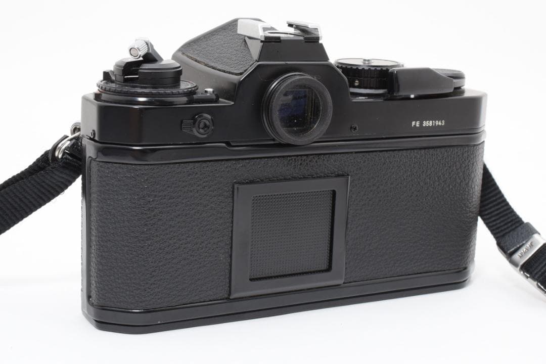 ★各部モルト張り替え済・美品★ ニコン Nikon FE ボディ #20557