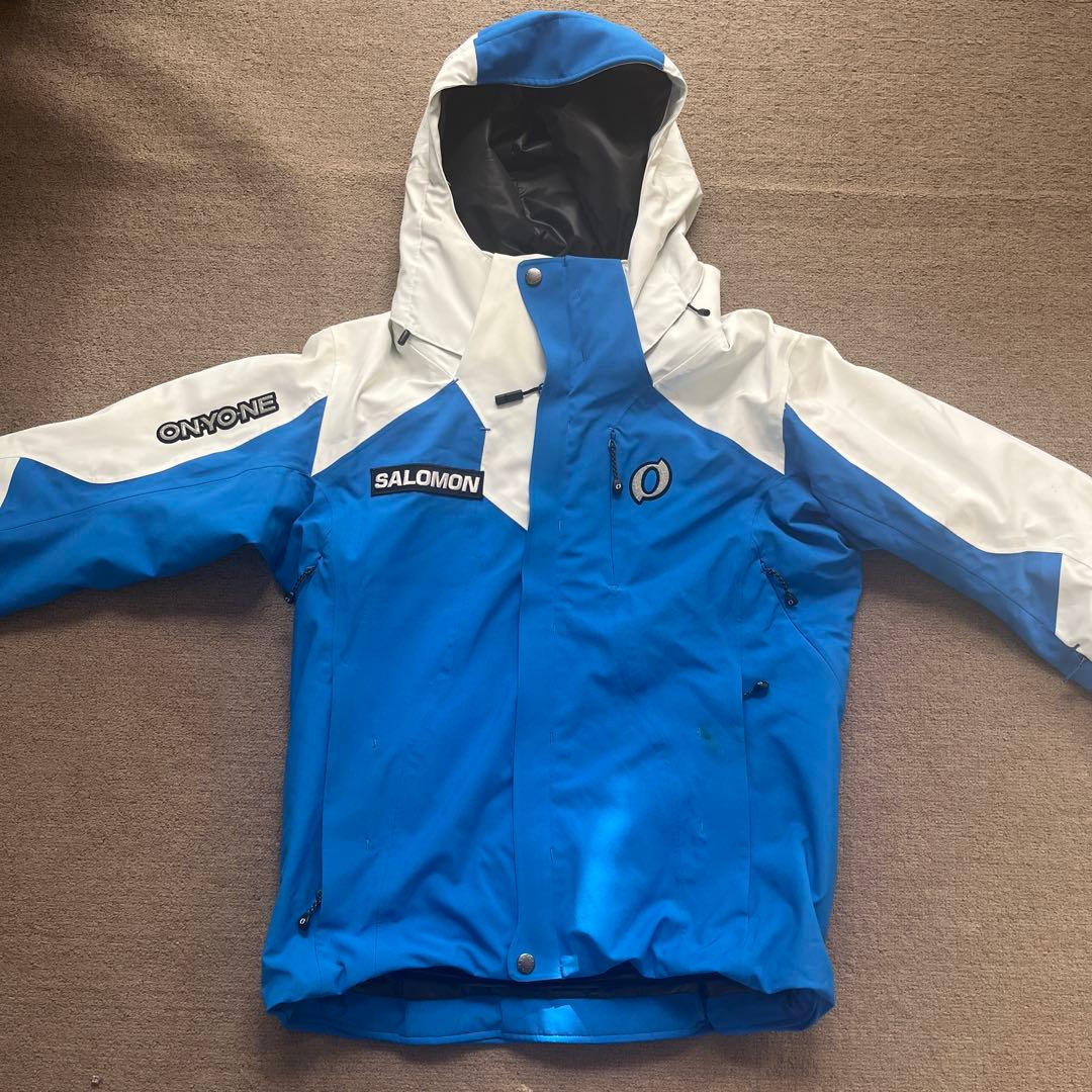 スキーウェア　サロモンワッペン付き オンヨネウェア上下　SSサイズ