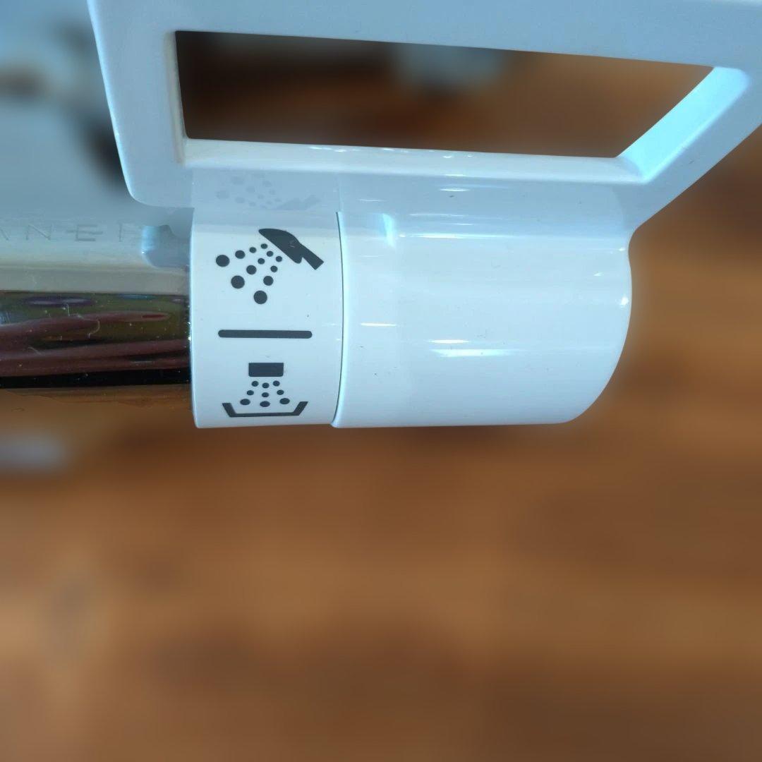 【未使用】SANEI　シャワー　混合栓　ホワイトシャワーヘッドセット