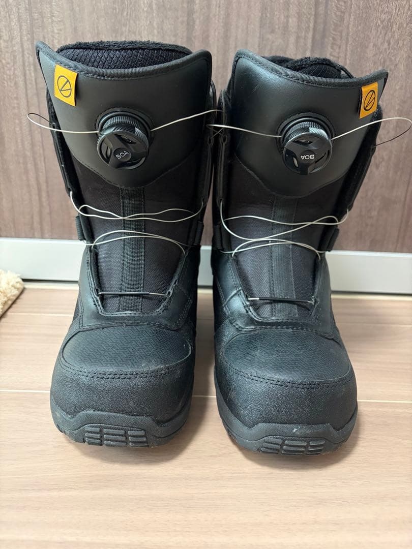 LASTARTS スノボードブーツ レディース　ボアシステム